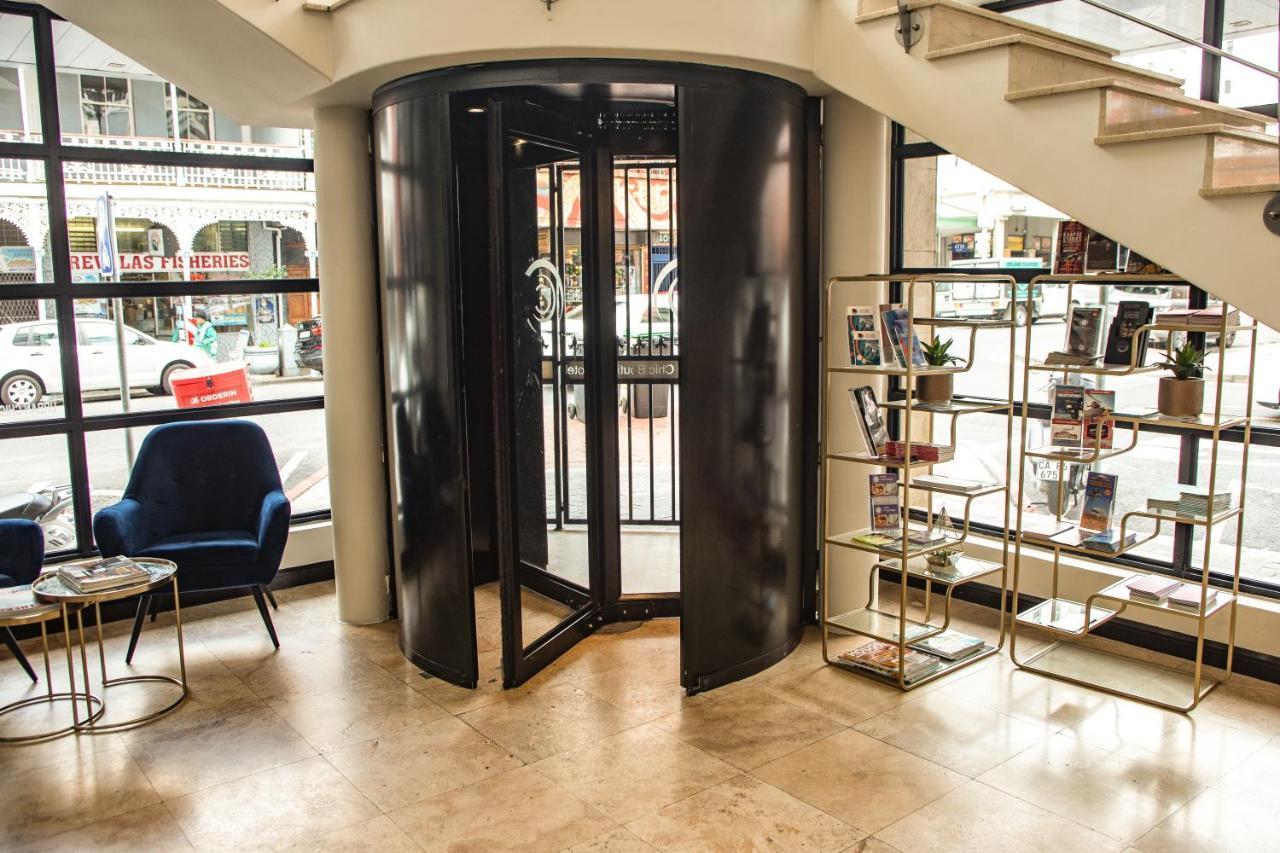 Hotel Urban Chic Boutique & Cafe
